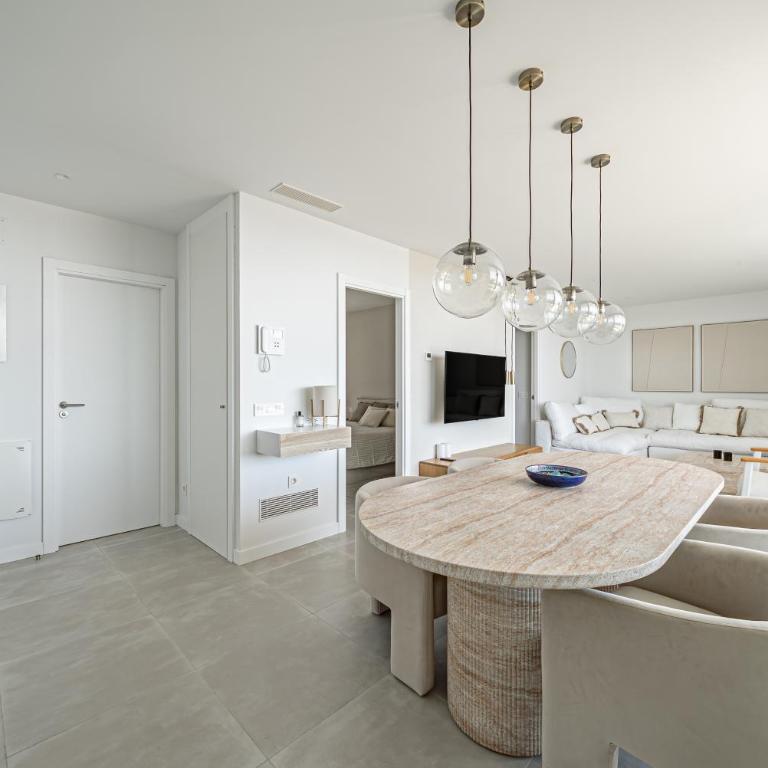 Elegant Sea-View Apartment in El Higuerón - Appartement 2 Chambres avec Terrasse et Vue sur la Mer - 6