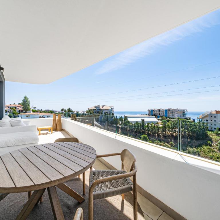 Elegant Sea-View Apartment in El Higuerón - Appartement 2 Chambres avec Terrasse et Vue sur la Mer - 17