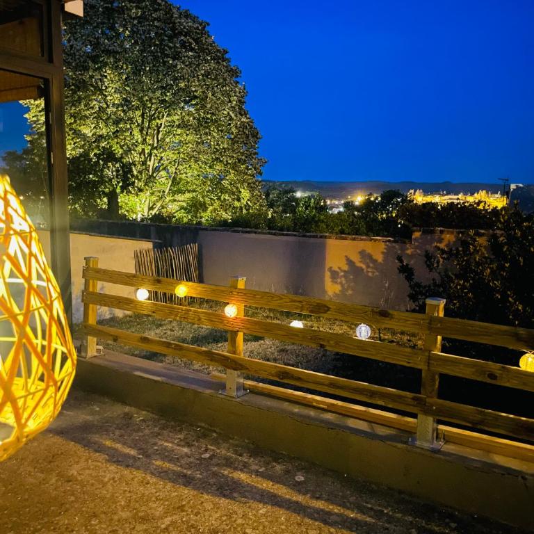 Appart vue Cité, balnéo privée, clim, jardin, parking gratuit - Studio - 11