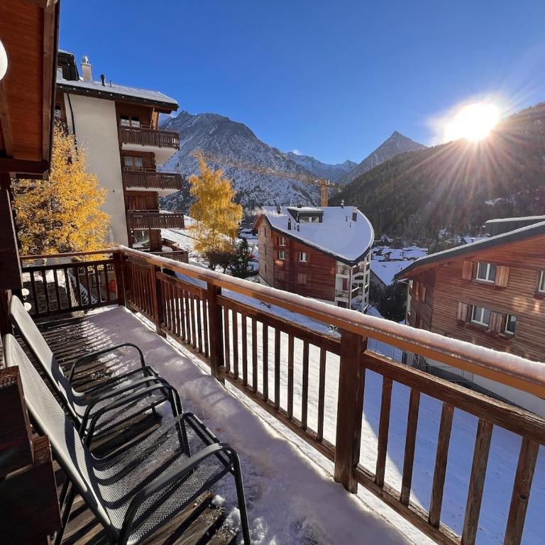 Chalet Snow Ball Panoramic View in the Center of Saas-Fee - Chalet - 26