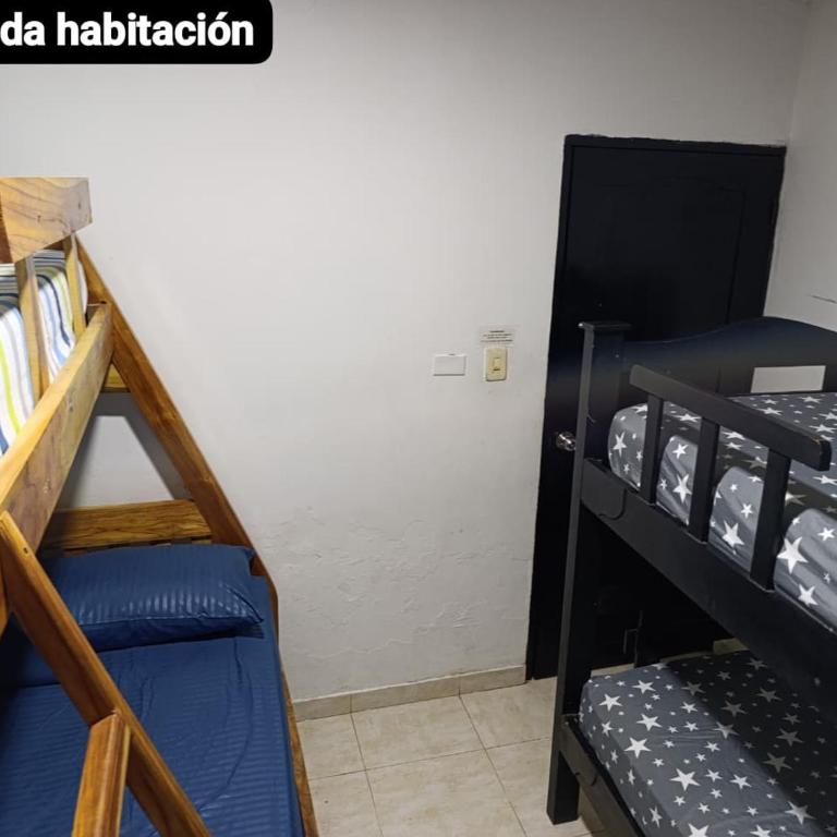 APARTAMENTOS LIZ MARIA - Three-Bedroom Standard Apartment - 11