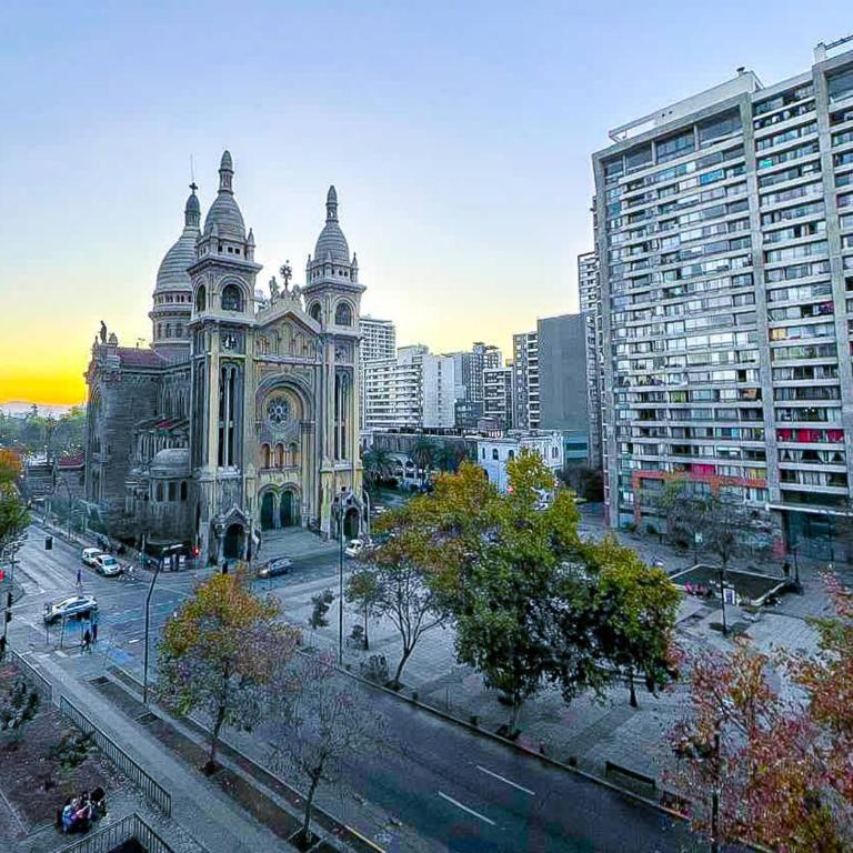 HOM I Wifi Urbano VistaBella Metro Parque Almagro - Apartment - 10