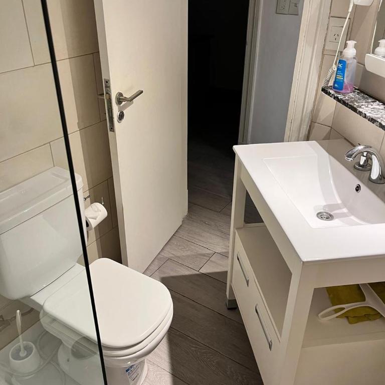 Amplio Apartamento Zona Centrica - Apartamento de 2 dormitorios - 24