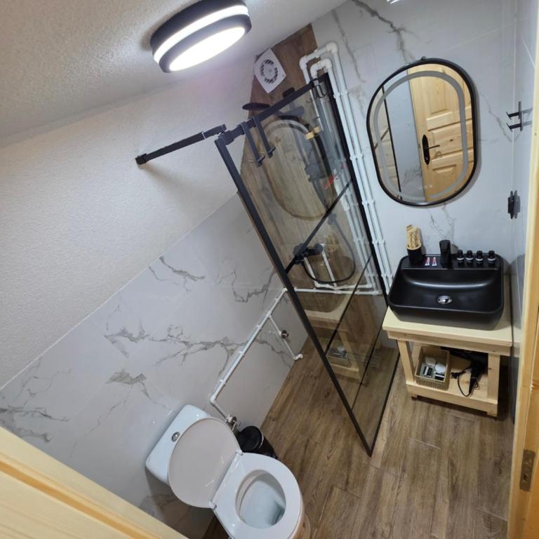 Mountain peace 2 - One-Bedroom Chalet - 11