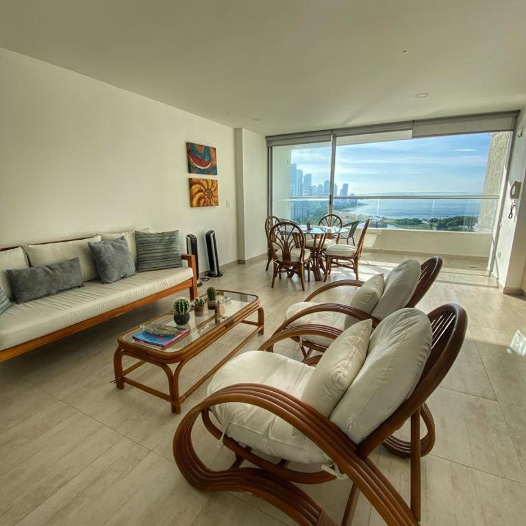 Las Tres Carabelas Cartagena - Two-Bedroom Apartment - 23