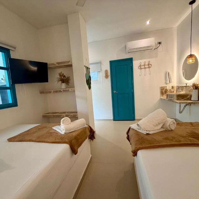 Santorini Colombiano con Jacuzzi Privado Escapada Perfecta - Habitación Deluxe con 2 camas grandes - 2