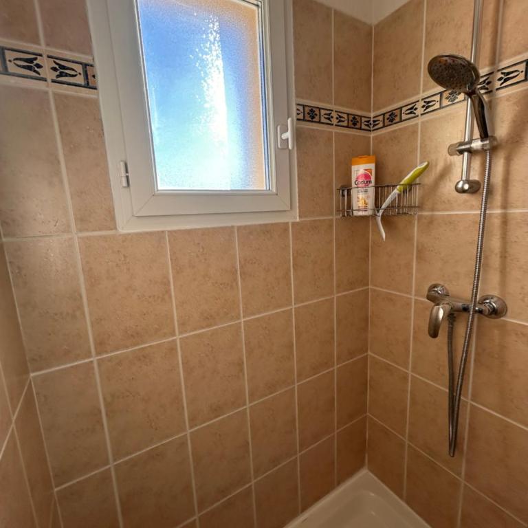 Pavillon tout confort à 3 min à pied de la plage - Maison 4 Chambres - 4