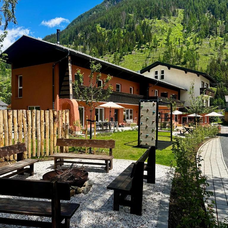 Berghaus Wanderlust - Apartment mit 3 Schlafzimmern und Balkon - 1
