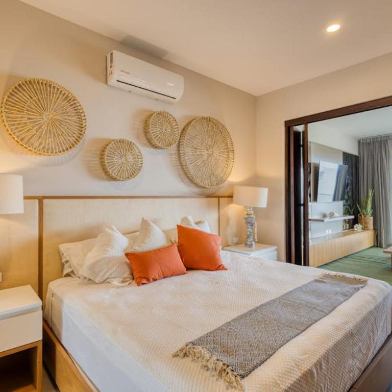 Peaceful Coastal Stay with Pool, Balcony & Fitness Center - Casa - 17