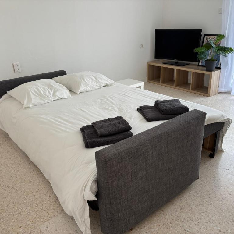 Grands T2 Lumineux proches gare et centre ville - Apartamento de 1 dormitorio con balcón - 3