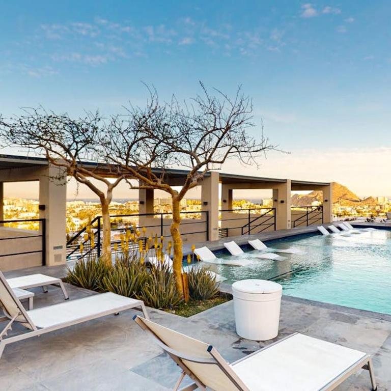 Cozy downtown Studio with Rooftop Pool & Arch/Ocean Views - Casa - 1
