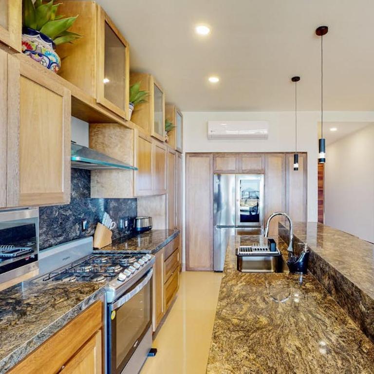 Ground-floor Condo with Ocean View, Pool, Gym, Hot Tub, & Washer/Dryer - Ferienhaus - 6