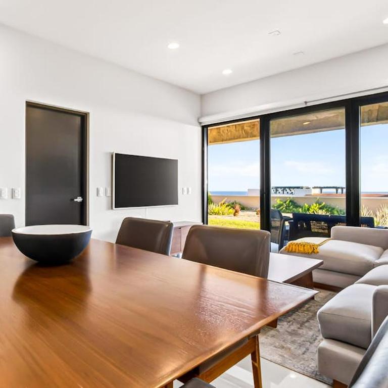 Modern Apartment with Ocean View, Pool, Patio, Tennis & Gym - Casa - 7