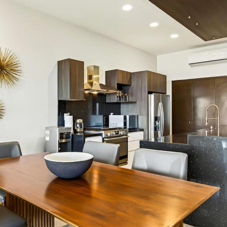 Modern Apartment with Ocean View, Pool, Patio, Tennis & Gym - Casa - 8