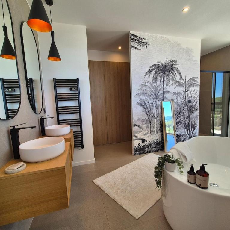 Villa Philomène - piscine - jacuzzi- vue mer - Villa - 31