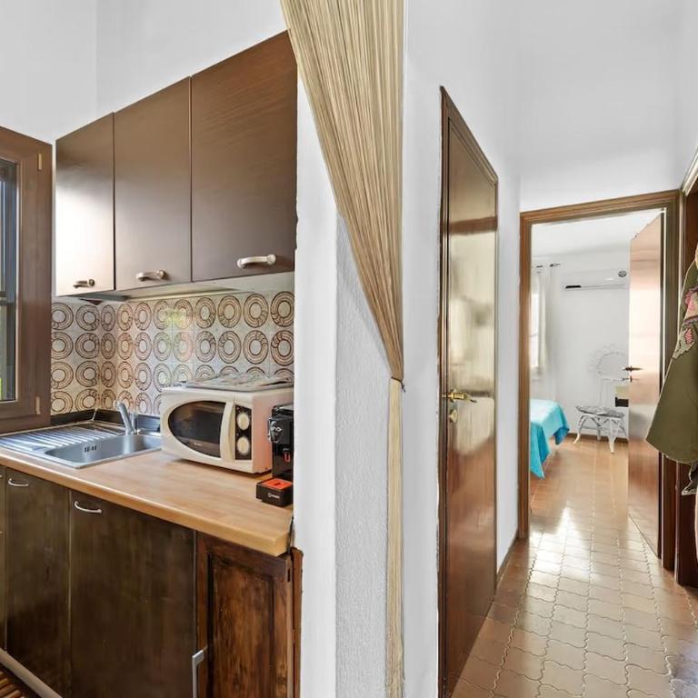 Blue Oasi, 50m from the beach, Garden & BBQ - Maison 2 Chambres - 11