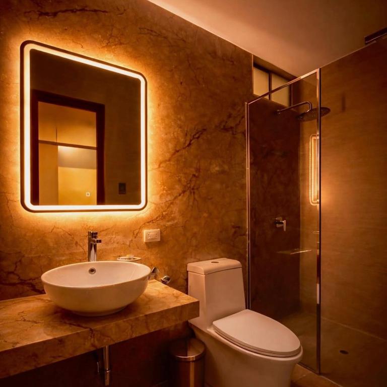 Centrica Suite Hotel - Double Room - 2