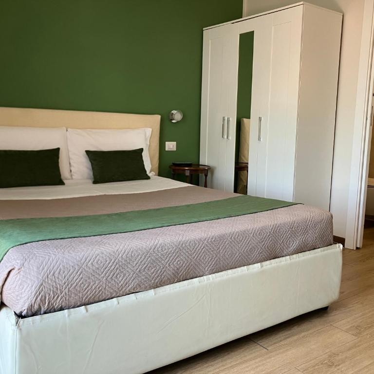Cute & Cozy rooms train station - Camera Matrimoniale con Terrazza - 2