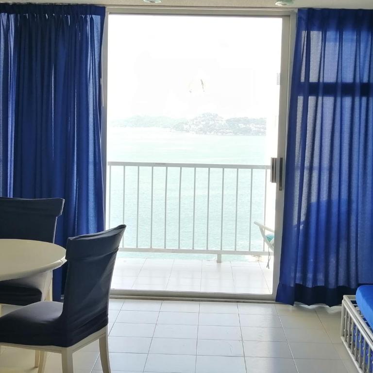 Hermosa Suite Torres Gemelas - Chambre Double avec 2 Lits Doubles - 2
