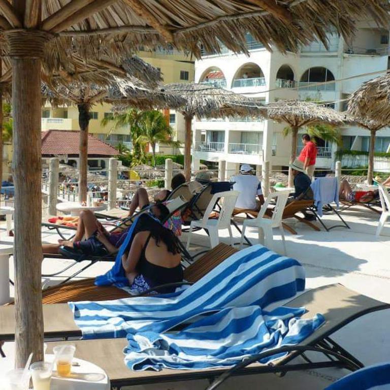 Hermosa Suite Torres Gemelas - Chambre Double avec 2 Lits Doubles - 12