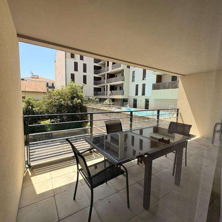 Appartement spacieux près du port - 4 pers. - FR-1-239-1161 - Apartment mit 1 Schlafzimmer - 8