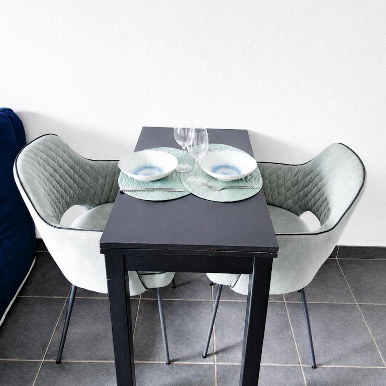 STUDIO COSY PROCHE PLAGE, tout à pied - Studio - 10