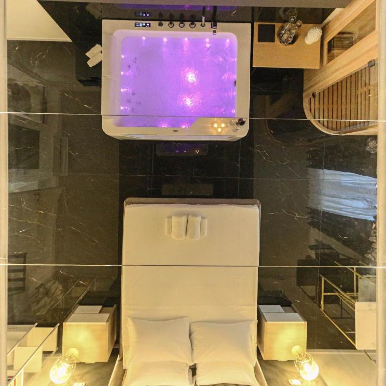 Tiresia Suites & Spa - Deluxe Doppelzimmer mit Balkon - 8