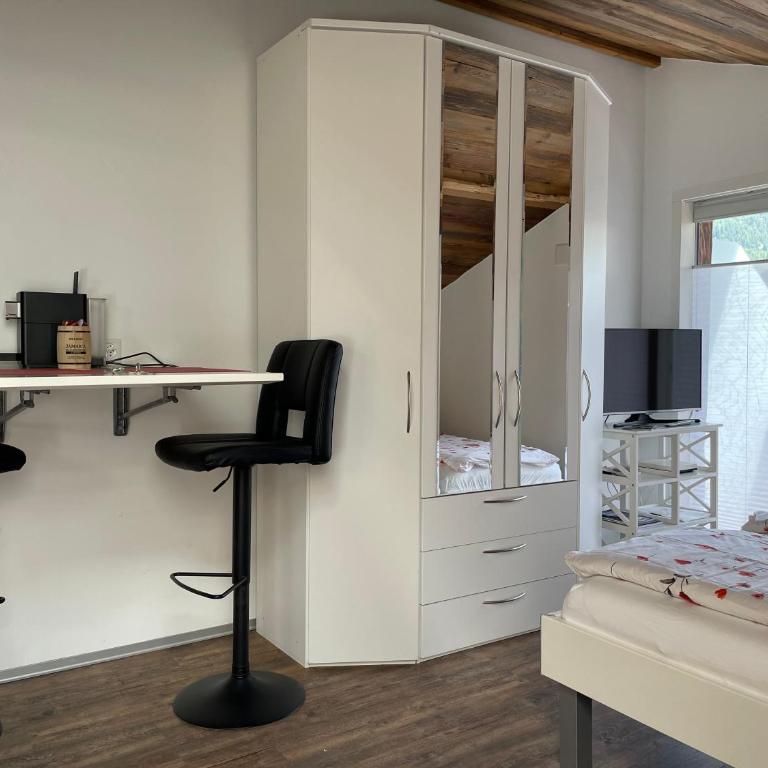 Haus Rosa - Studio mit Balkon - 11