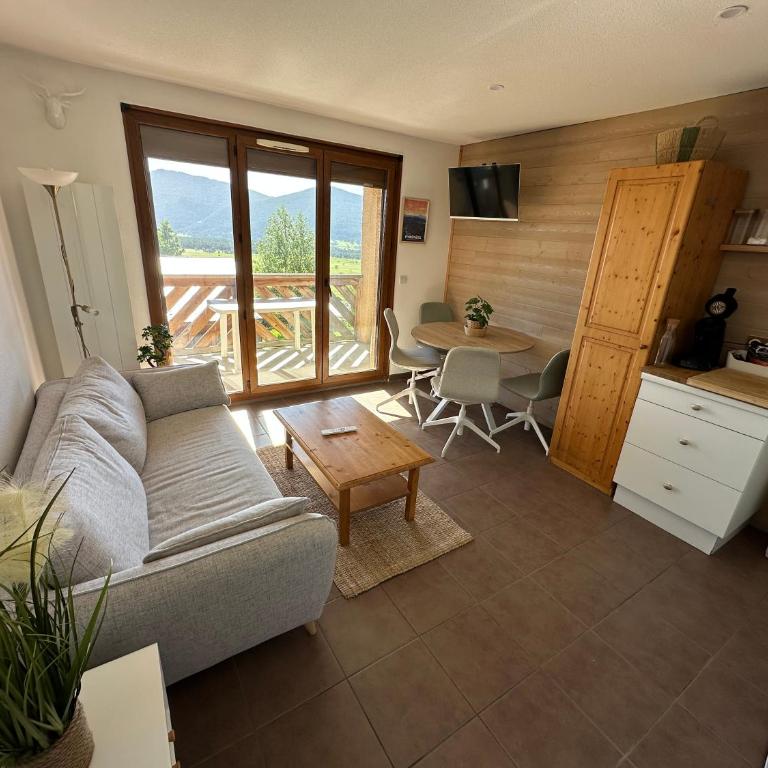 Appart T2 Cosy vue panoramique Lac & Montagnes - Appartement 1 Chambre - 1
