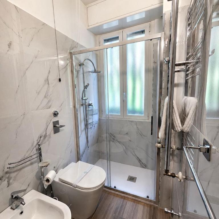 Casa Monique - Entire apartment in Milan Sempione - Two-Bedroom Apartment - 6