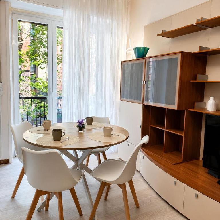 Casa Monique - Entire apartment in Milan Sempione - Two-Bedroom Apartment - 15