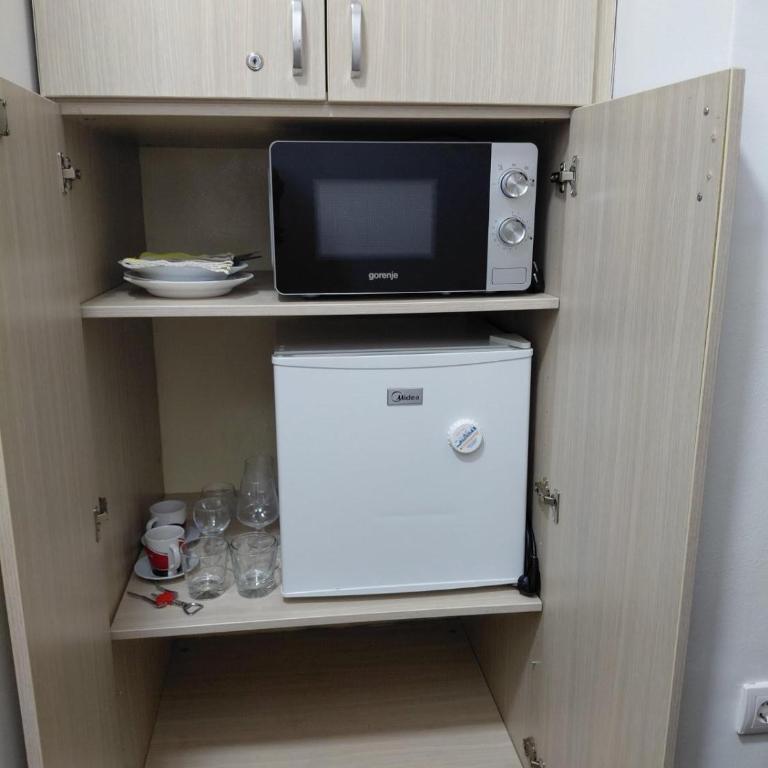 BUDGET Guest Room in Central Pedestrian Zone - Renovated - Appartement 1 Chambre - 7