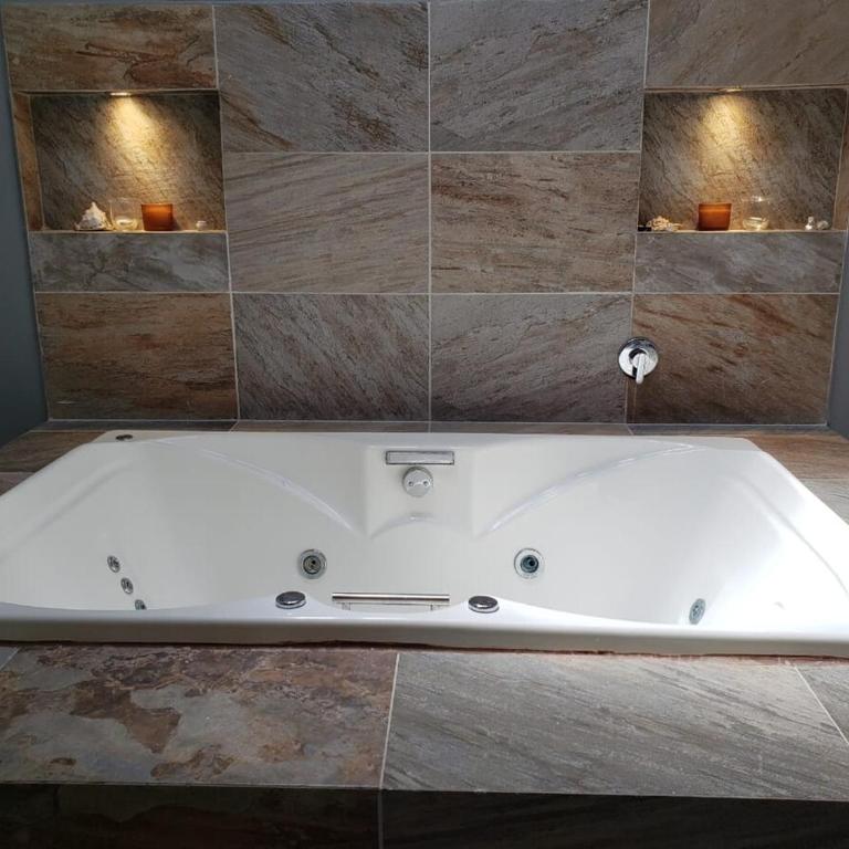More than a stay, your home away from home - Villa - 5