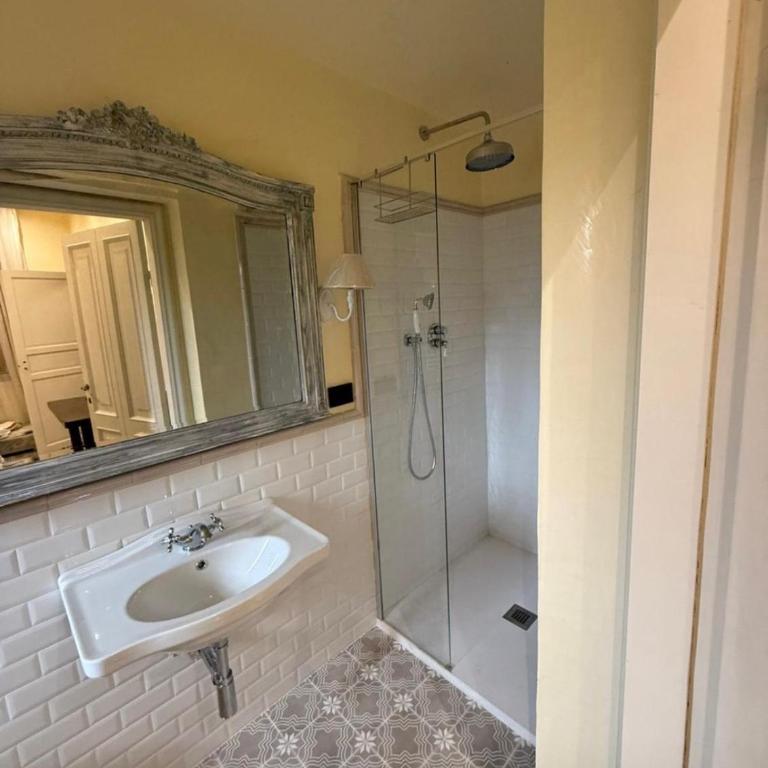 Villa Ferri Genova - Monolocale King con Divano-Letto - 1