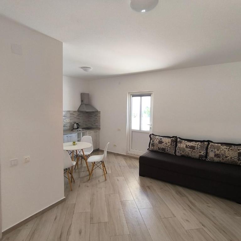 Villa Roan - Apartment mit Meerblick - 6