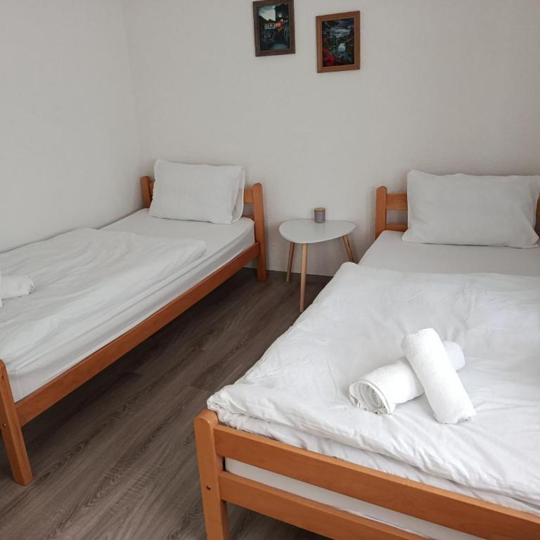 Studio apartments Gijo - Apartment - 1