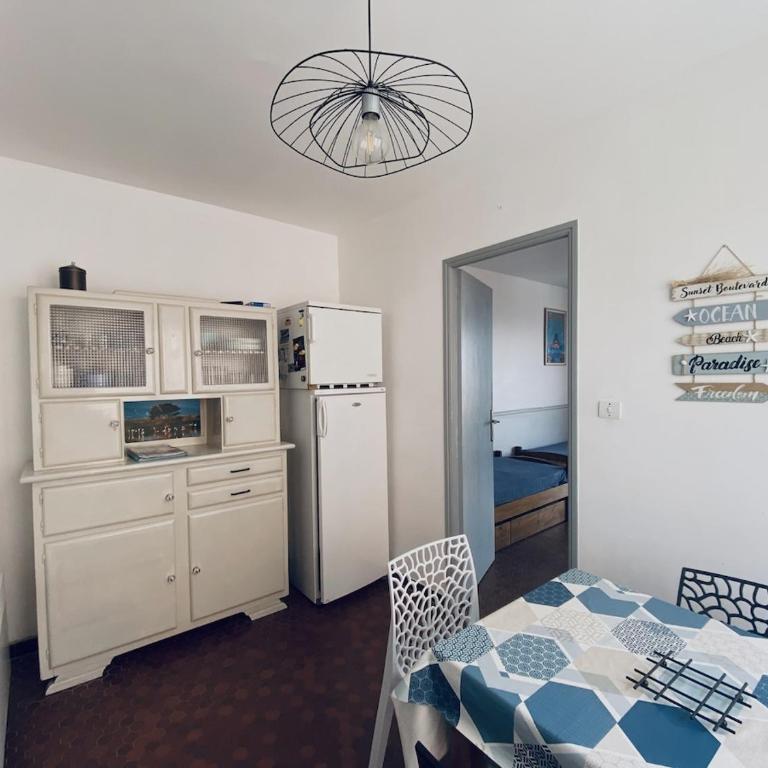 T1 - Presqu'île de Giens - La Tour Fondue - Apartment mit 1 Schlafzimmer - 36
