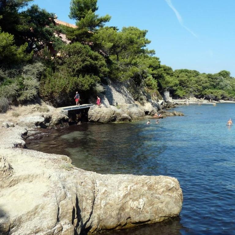T1 - Presqu'île de Giens - La Tour Fondue - Apartment mit 1 Schlafzimmer - 45