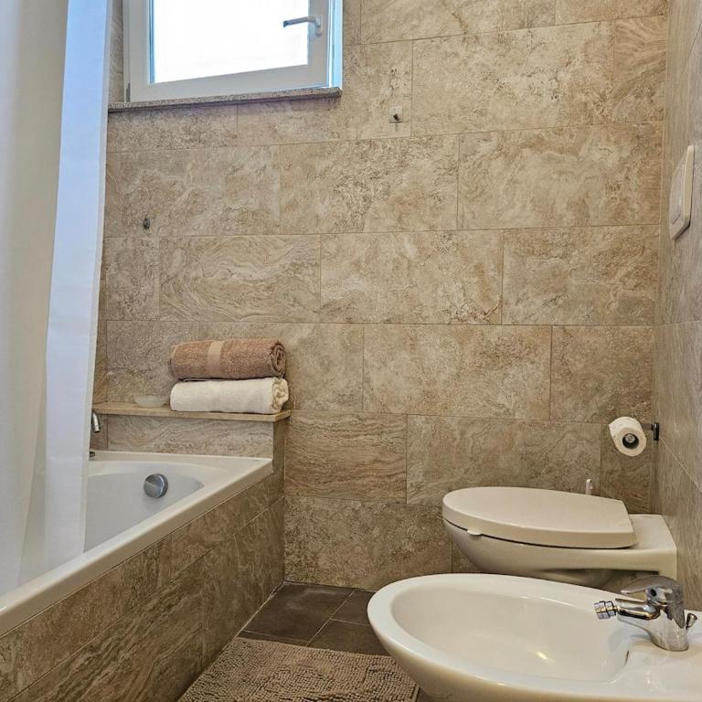 Casa Serena - Relax e Privacy a Soli 10 Minuti dal Lago di Bolsena - Casa con 1 Camera da Letto - 2