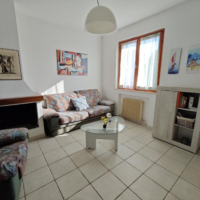 R41 - Numana: trilocale con due camere doppie - Appartement - 17