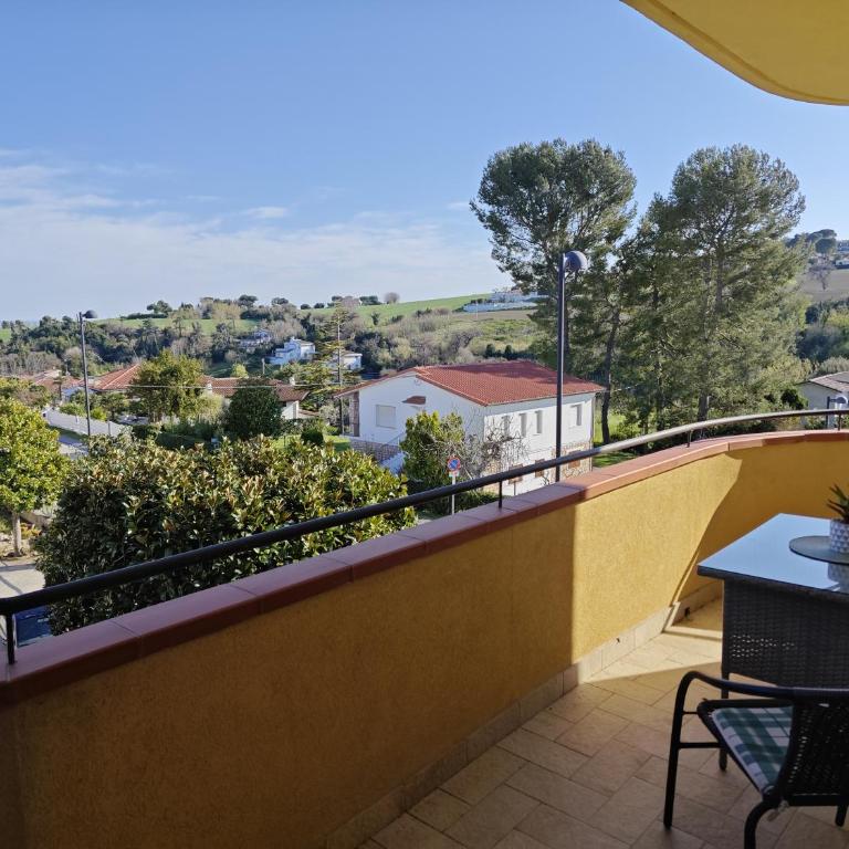 R41 - Numana: trilocale con due camere doppie - Appartement - 37