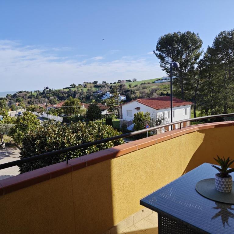 R41 - Numana: trilocale con due camere doppie - Appartement - 44