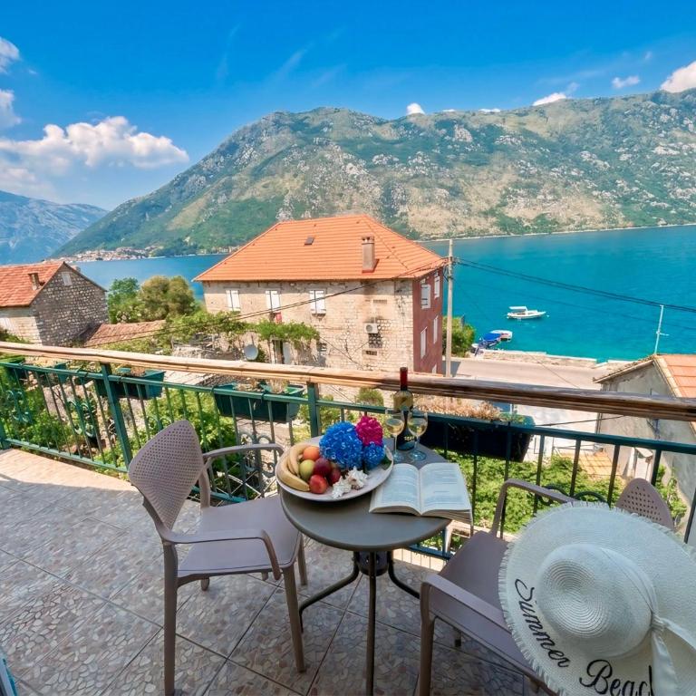 Apartments Djurovic - Chambre Double avec Balcon - Vue sur Mer - 12