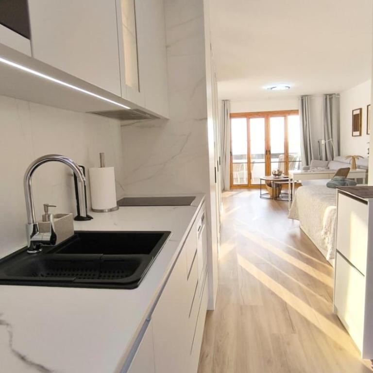 Los Cristianos - breathtaking view, AC, heated pool, fibre net - Studio - Vue sur Mer - 18
