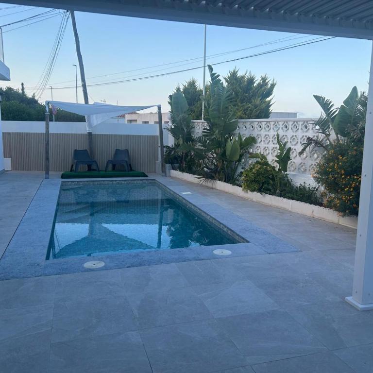 Villa frente al mar - Casa Unifamiliar de 3 dormitorios - 63