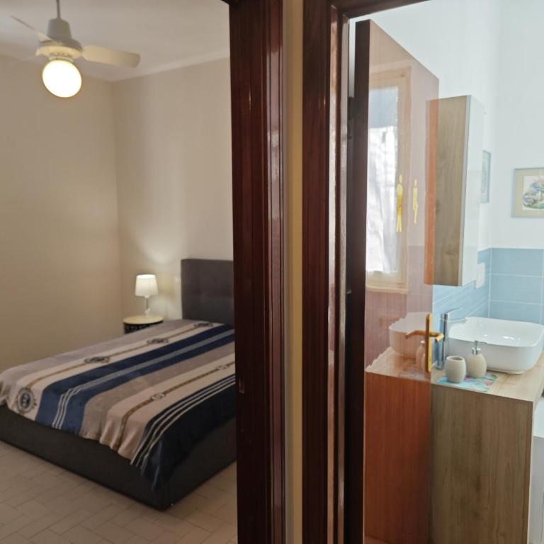 L08 - Trilocale al centro del paese con posto auto - Apartment - 22