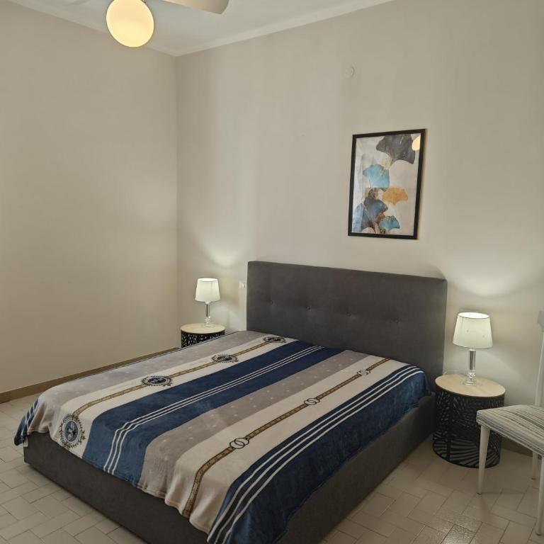L08 - Trilocale al centro del paese con posto auto - Apartment - 23
