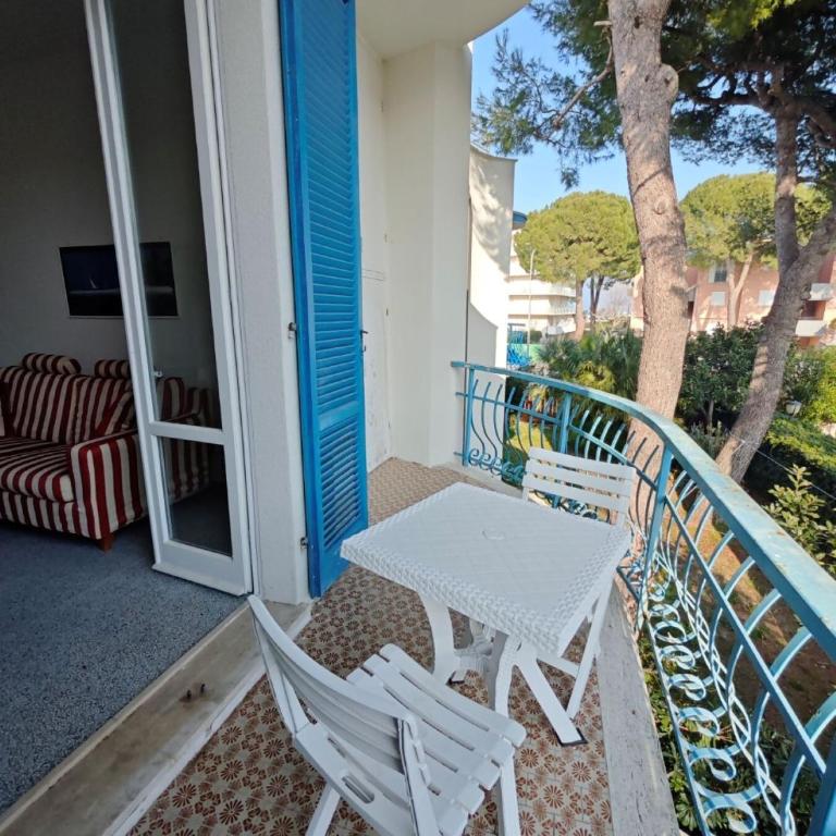R 33 - Nuovo trilocale a due passi dalla spiaggia - Appartamento - 15
