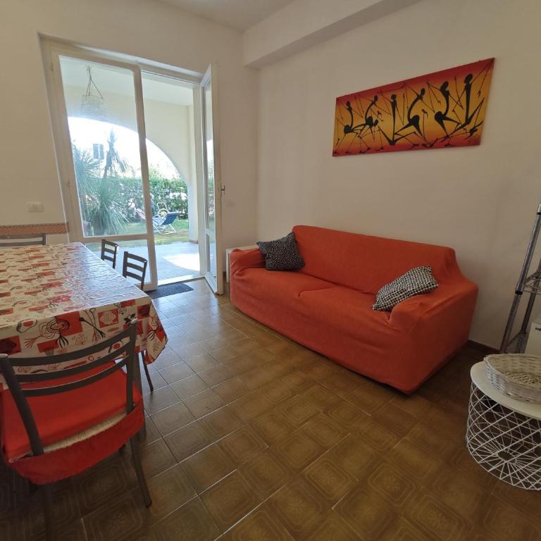 R08 - Trilocale con giardino privato e garage - Apartment - 8
