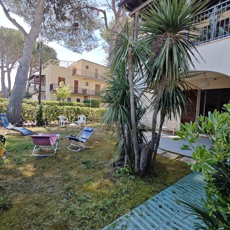 R08 - Trilocale con giardino privato e garage - Apartment - 19